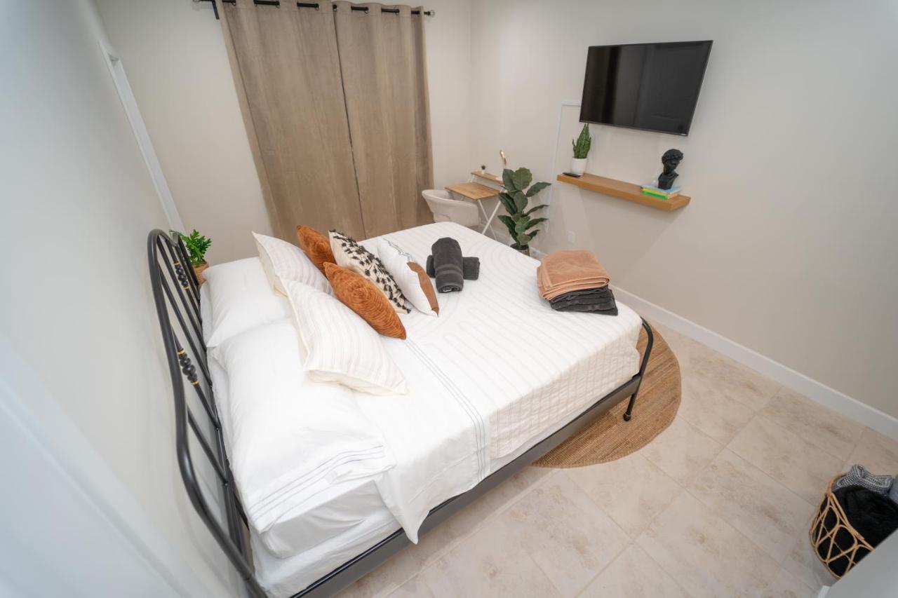 Luxury Miami Vacation! Next To Wynwood & Design District Apartment Екстериор снимка