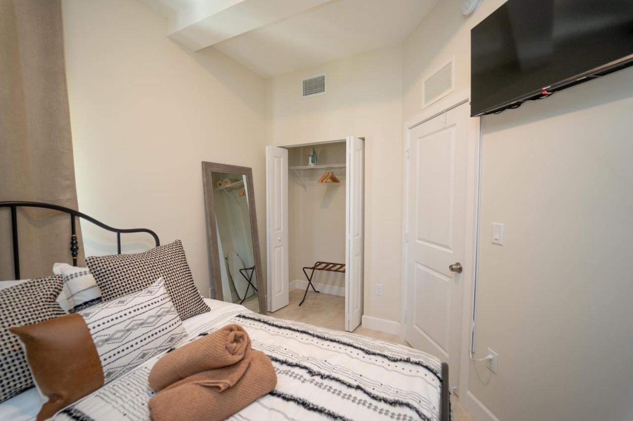 Luxury Miami Vacation! Next To Wynwood & Design District Apartment Екстериор снимка